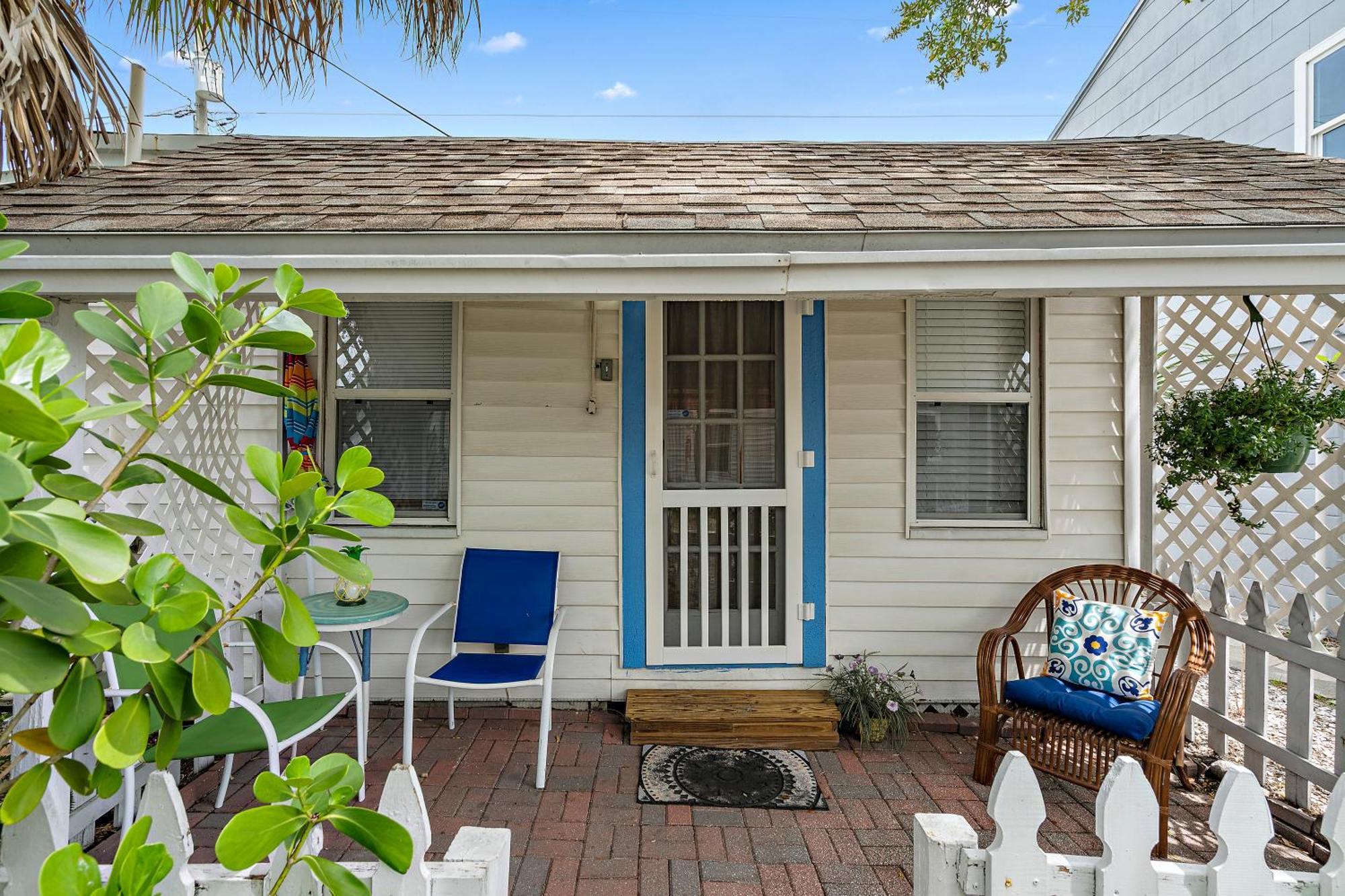 Little Pineapple Cottage San Petersburgo Exterior foto